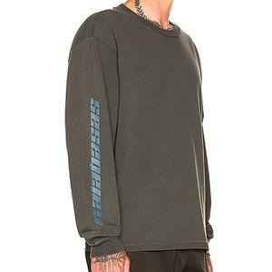 yeezy long sleeve shirt